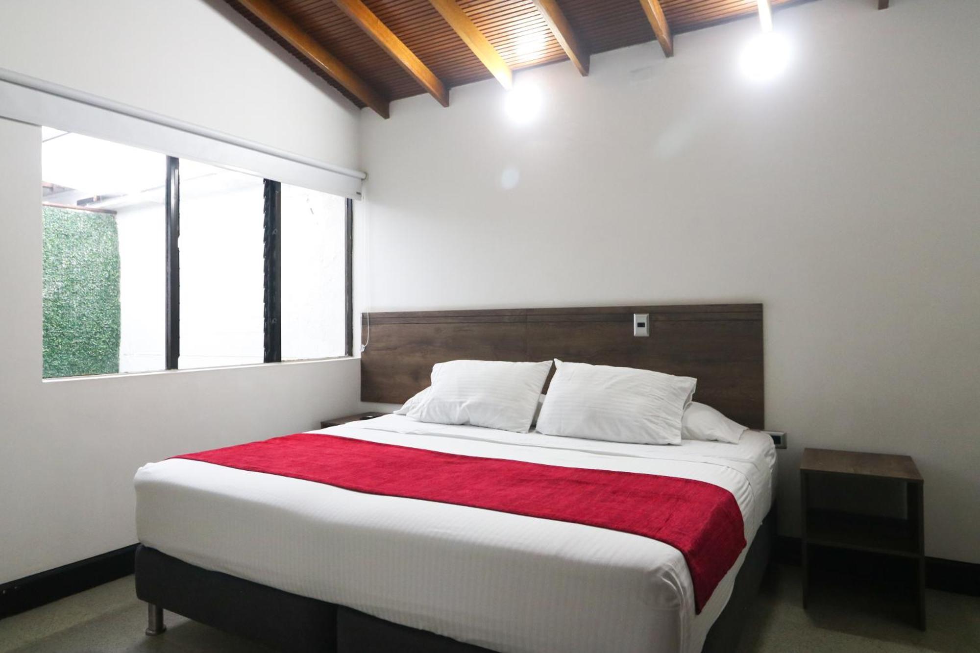 Hotel Boutique Estadio Медельин Экстерьер фото